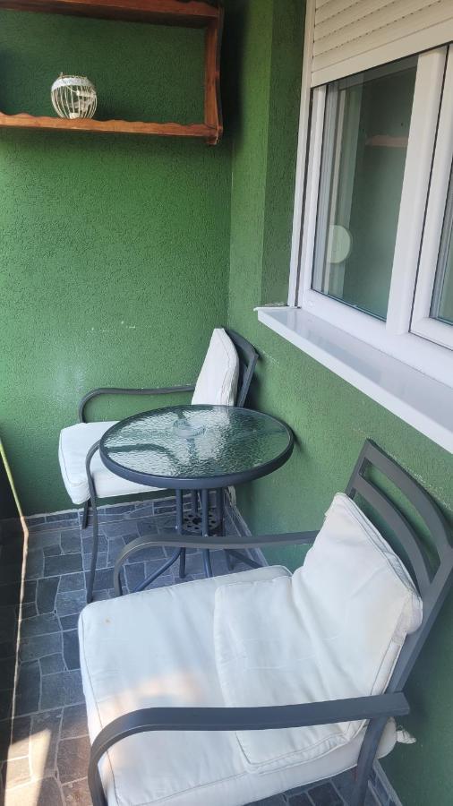 Stan Na Dan Loznica Apartment Екстериор снимка